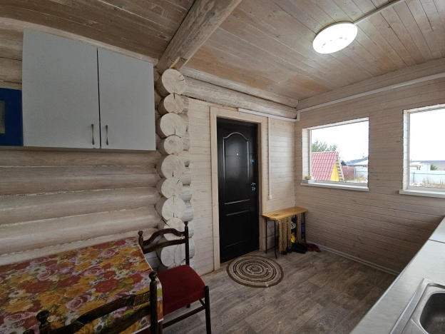 Купить дом на улице Старая Ляча в Ярославской области. Вариант № 16684, 6, площадь -  квм, цена 5300000 рублей