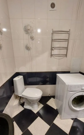 Купить двухкомнатную квартиру в Новосибирске. Вариант № 9815064, 27, площадь -  квм, цена 7800000 рублей