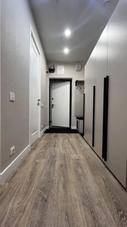 Купить квартиру в Москве. Вариант № 10223831, 3, площадь -  квм, цена 10000000 рублей