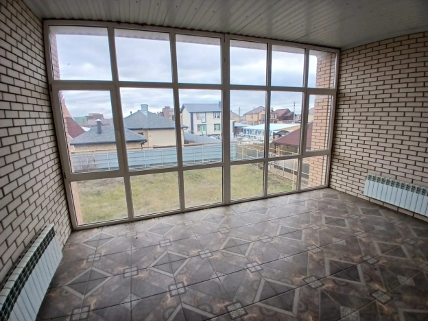 Купить дом на улице Казачья в Ейске. Вариант № 9827664, 20, площадь -  квм, цена 15900000 рублей