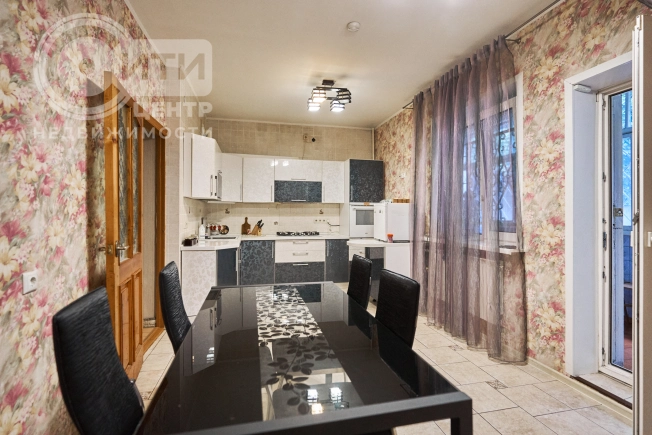 Купить дом в Воронеже. Вариант № 1389911, 9, площадь -  квм, цена 23990000 рублей