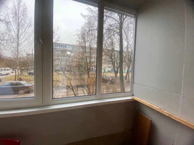 Купить двухкомнатную квартиру на улице Мира в Владимирской области. Вариант № 10247173, 6, площадь -  квм, цена 2890000 рублей