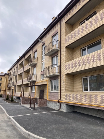 Купить однокомнатную квартиру на вторичке в Ростовской области. Вариант № 8029, 0, площадь -  квм, цена 3653100 рублей