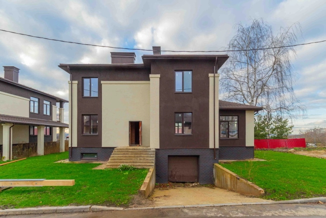 Купить дом в Лакинске. Вариант № 9289378, 1, площадь -  квм, цена 24500000 рублей