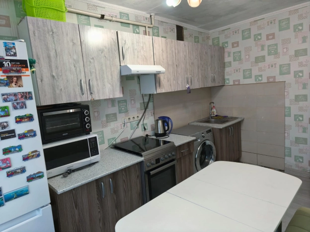 Купить квартиру в Москве. Вариант № 9832251, 4, площадь -  квм, цена 12850000 рублей