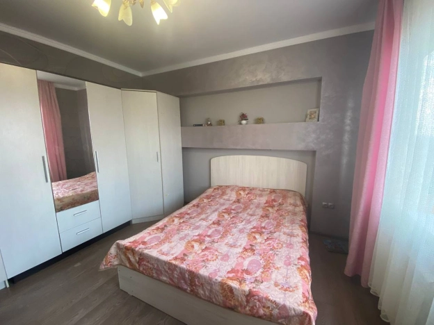 Купить дом на улице Везельская в Белгороде. Вариант № 9746981, 9, площадь -  квм, цена 8800000 рублей