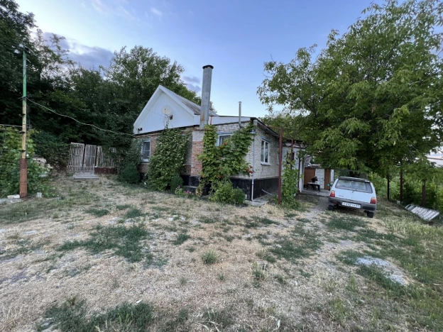 Купить дом в Таганроге. Вариант № 4375, 1, площадь -  квм, цена 1799000 рублей