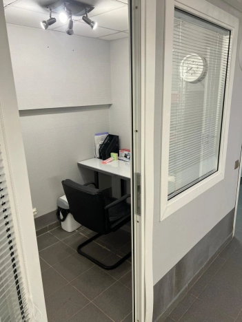 Купить коммерческую недвижимость свободного назначения в Санкт-Петербурге. Вариант № 2061904, 9, площадь -  квм, цена 11990000 рублей