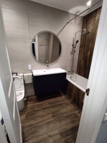 Купить квартиру на вторичке на улице Автомобильный проезд в Москве. Вариант № 10676577, 16, площадь - квм, цена 33000000 рублей