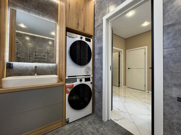 Купить дом в районе Пролетарский в Ростове-на-Дону. Вариант № 56048, 12, площадь -  квм, цена 10300000 рублей