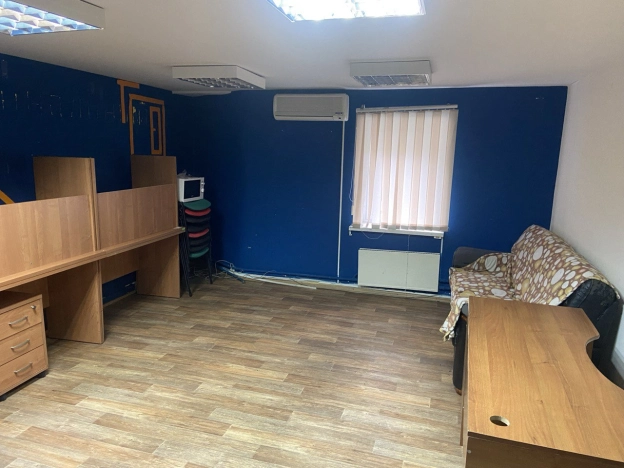 Снять офисы на улице Нижне-Волжская набережная в Нижнем Новгороде. Вариант № 26116, 7, площадь -  квм, цена 107000 рублей