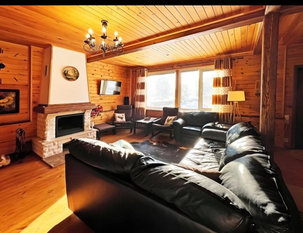 Купить дом в Алтайском крае. Вариант № 9902030, 12, площадь -  квм, цена 25000000 рублей