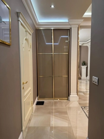 Купить квартиру в Москве. Вариант № 8936479, 12, площадь - квм, цена 52000000 рублей