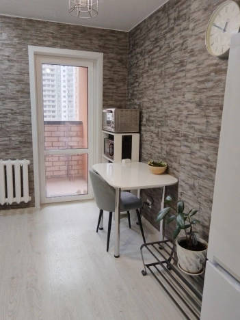 Купить квартиру на улице Нижняя Дуброва в Владимире. Вариант № 8324969, 4, площадь -  квм, цена 5550000 рублей