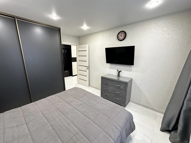 Купить квартиру в Пензенской области. Вариант № 10413912, 9, площадь -  квм, цена 6250000 рублей