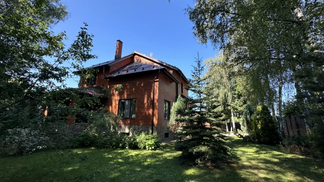 Купить дом в Москве. Вариант № 11986, 1, площадь - квм, цена 34450000 рублей