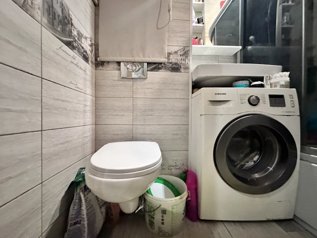 Купить трехкомнатную квартиру в районе Приморский в Санкт-Петербурге. Вариант № 1383159, 19, площадь -  квм, цена 11249000 рублей