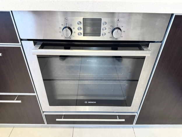 Купить трехкомнатную квартиру на улице Гордеевская в Нижнем Новгороде. Вариант № 10687817, 16, площадь - квм, цена 28500000 рублей