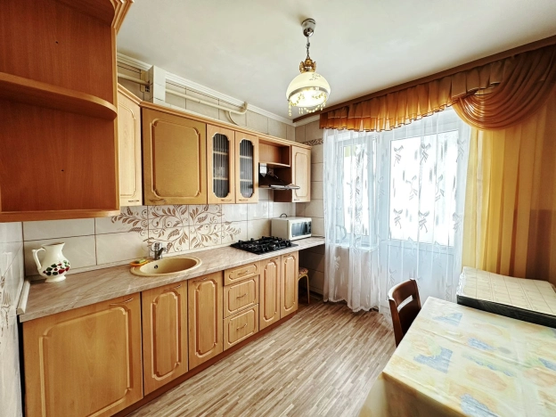 Снять квартиру в Калининградской области. Вариант № 3433979, 4, площадь - квм, цена 22000 рублей