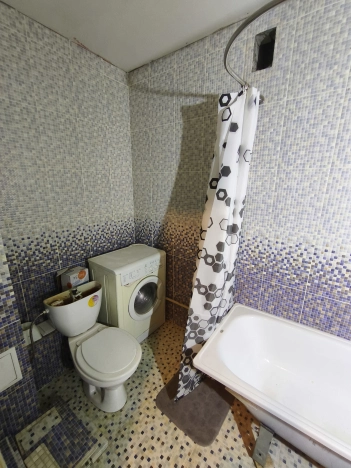 Купить квартиру на улице Каштановая в Белгороде. Вариант № 9404882, 6, площадь -  квм, цена 4300000 рублей