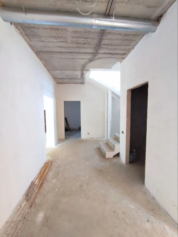 Купить дом на улице Заозёрный переулок в Смоленской области. Вариант № 1003689, 5, площадь -  квм, цена 8500000 рублей