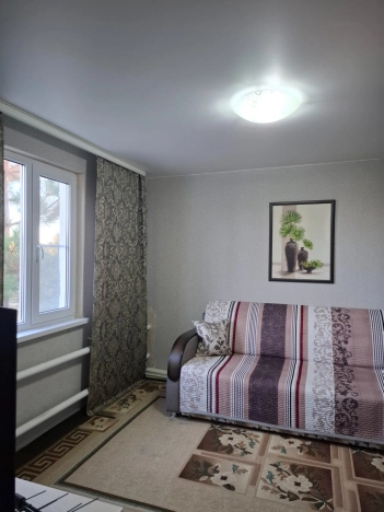 Купить квартиру на улице Коломейцева в Республике Калмыкия. Вариант № 8552516, 0, площадь -  квм, цена 800000 рублей