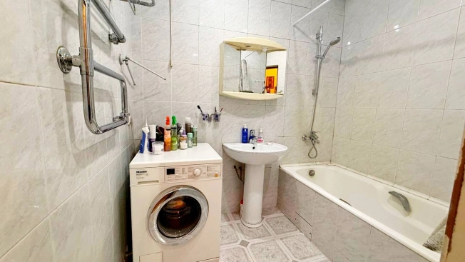 Купить квартиру в Москве. Вариант № 8867232, 14, площадь - квм, цена 24500000 рублей