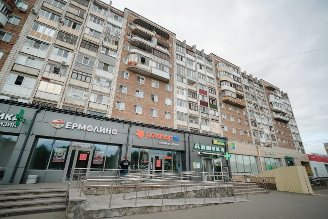 Купить квартиру в Омске. Вариант № 43064, 17, площадь -  квм, цена 5000000 рублей