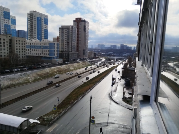 Купить квартиру у метро Маршала Покрышкина в Новосибирске. Вариант № 5451394, 25, площадь - квм, цена 6200000 рублей