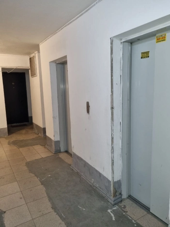 Купить квартиру на улице Комарова в Улан-Удэ. Вариант № 9638526, 14, площадь -  квм, цена 4750000 рублей