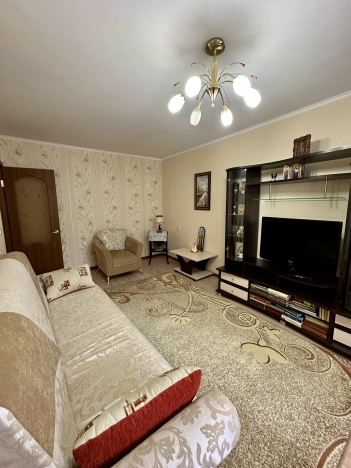 . Вариант № 1507691, 6, площадь - 45 квм, цена 8000000 рублей