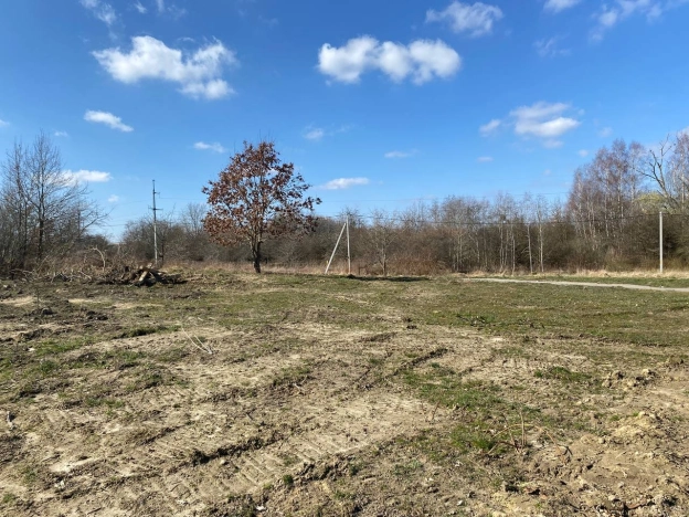 Купить земельный участок в Калининградской области. Вариант № 32240, 23, площадь -  квм, цена 2700000 рублей