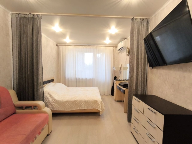 Купить квартиру в Белгороде. Вариант № 10442775, 14, площадь -  квм, цена 4650000 рублей