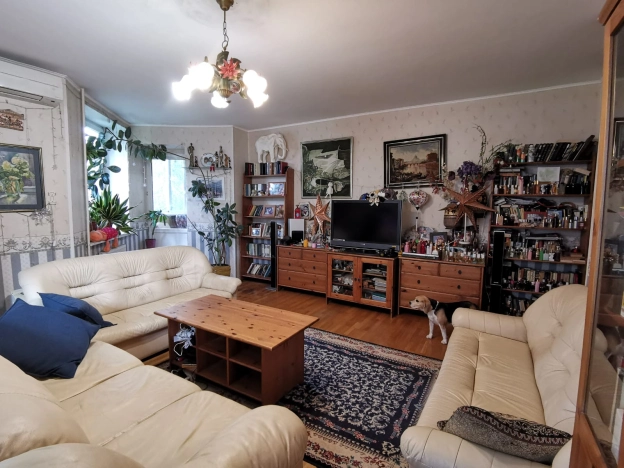 Купить четырехкомнатную квартиру на вторичке в Московской области. Вариант № 5521386, 2, площадь - квм, цена 28000000 рублей