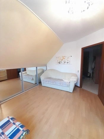 Купить двухкомнатную квартиру в Калининграде. Вариант № 9890070, 9, площадь -  квм, цена 7850000 рублей