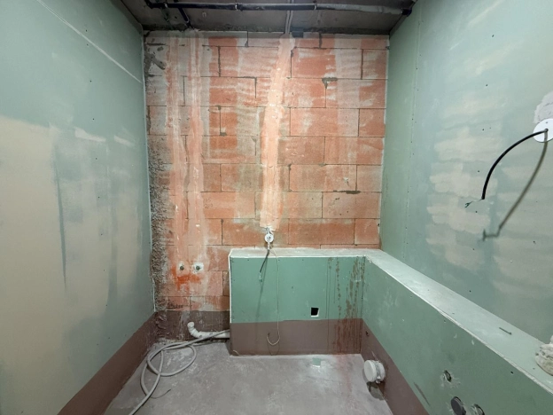 Купить квартиру в Москве. Вариант № 8783638, 7, площадь -  квм, цена 18200000 рублей