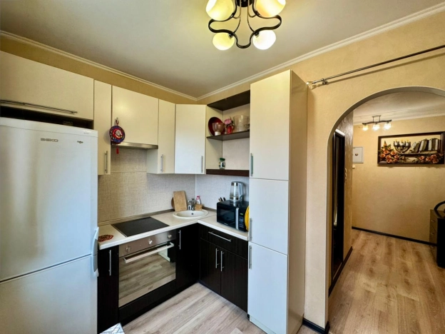 Купить квартиру в Москве. Вариант № 9900496, 5, площадь -  квм, цена 9470000 рублей