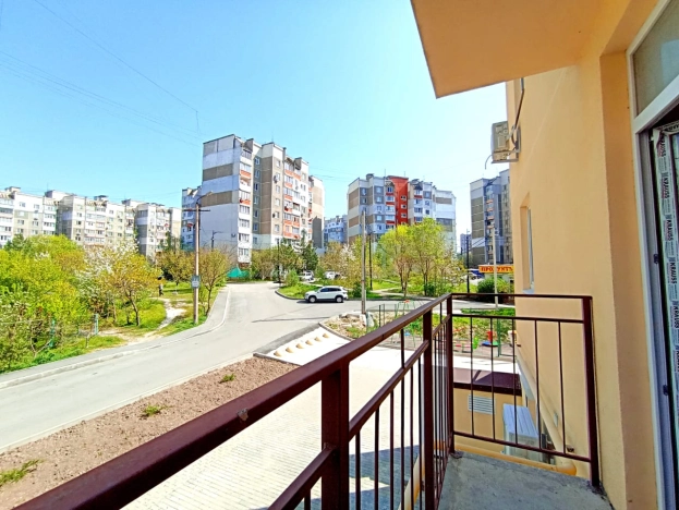 Купить однокомнатную квартиру в Республике Крым. Вариант № 3210635, 5, площадь -  квм, цена 6000000 рублей