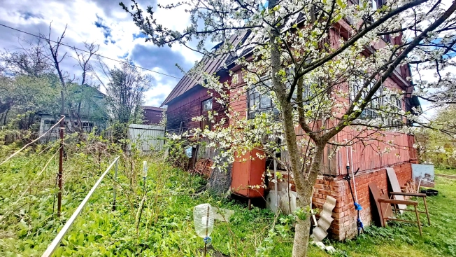 Купить дачу в Калуге. Вариант № 39528, 17, площадь -  квм, цена 1500000 рублей