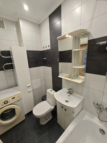 Купить однокомнатную квартиру в районе Московский в Калининграде. Вариант № 5341817, 10, площадь -  квм, цена 4490000 рублей