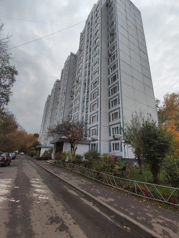 Купить квартиру в Москве. Вариант № 10024697, 16, площадь -  квм, цена 15000000 рублей