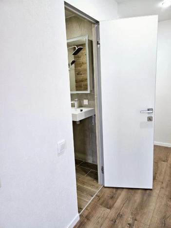 . Вариант № 46000, 18, площадь - 31.5 квм, цена 5700000 рублей