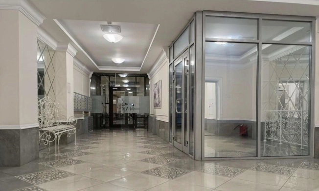 Купить квартиру в Москве. Вариант № 9907343, 26, площадь -  квм, цена 52000000 рублей