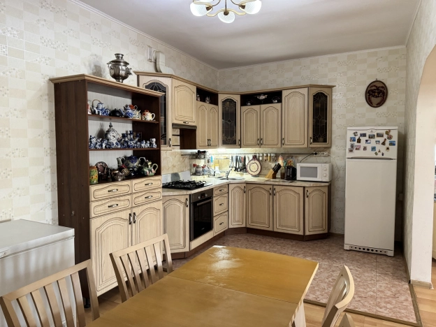 Купить дом в Москве. Вариант № 13730, 5, площадь - квм, цена 14990000 рублей