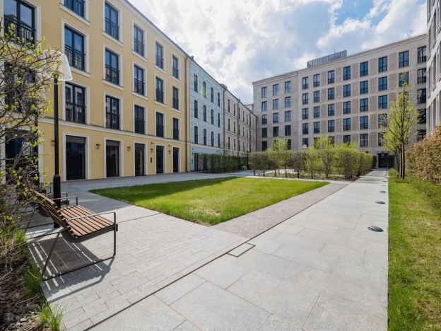 Купить квартиру в Москве. Вариант № 9330076, 26, площадь -  квм, цена 180000000 рублей