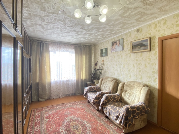 Купить трехкомнатную квартиру в Рязанской области. Вариант № 8905989, 14, площадь -  квм, цена 2250000 рублей