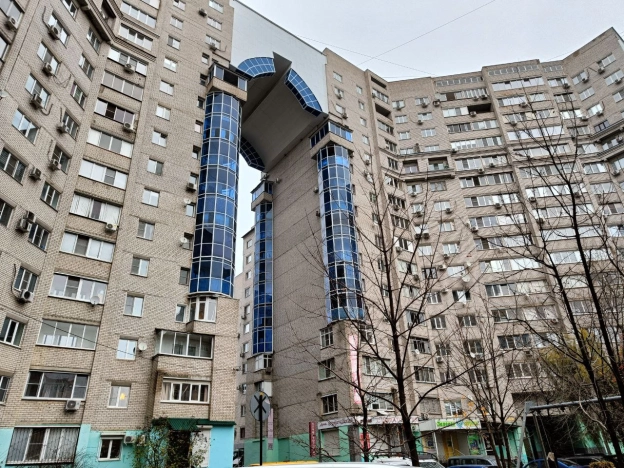 Купить трехкомнатную квартиру в Воронеже. Вариант № 9365145, 37, площадь - квм, цена 12000000 рублей