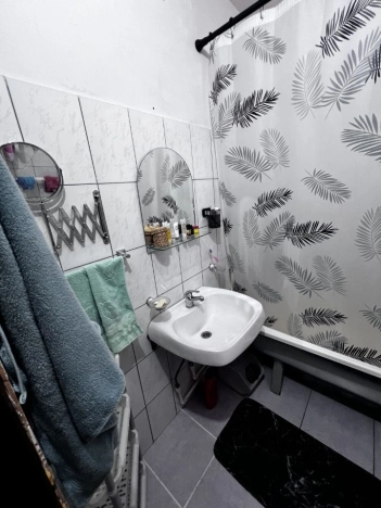 Купить квартиру в Москве. Вариант № 8113101, 9, площадь -  квм, цена 25000000 рублей