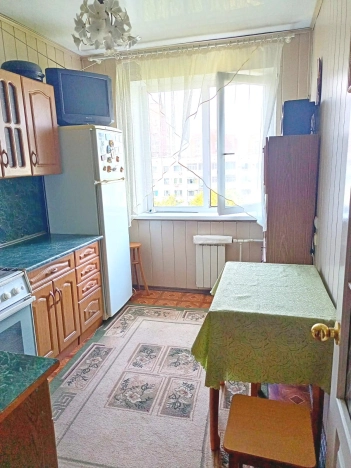 Купить трехкомнатную квартиру в Ростовской области. Вариант № 8479389, 14, площадь -  квм, цена 6900000 рублей