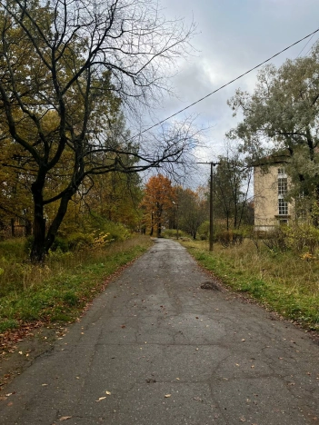 Купить двухкомнатную квартиру в Ленинградской области. Вариант № 7661552, 44, площадь -  квм, цена 7990000 рублей